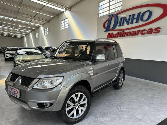 MITSUBISHI PAJERO TR4 2.0 4X4 16V 140CV FLEX 4P AUTOMÁTICO